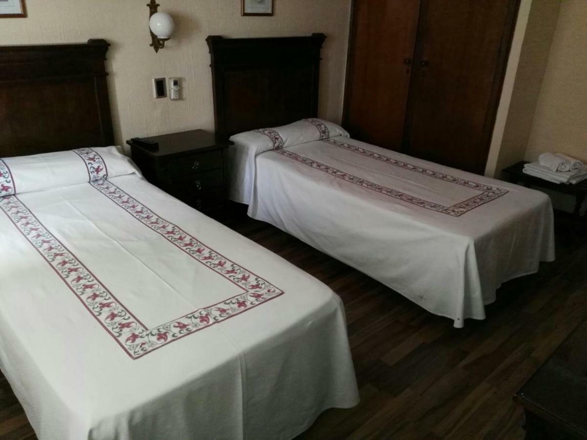 Hotel Astigi Ecija Luaran gambar